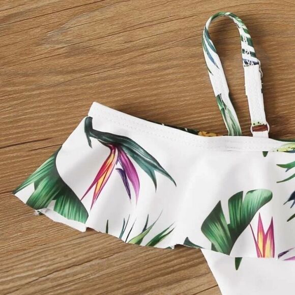 NEW! Girl’s Tropical Pineapple Print One Piece - Picture 3 of 9